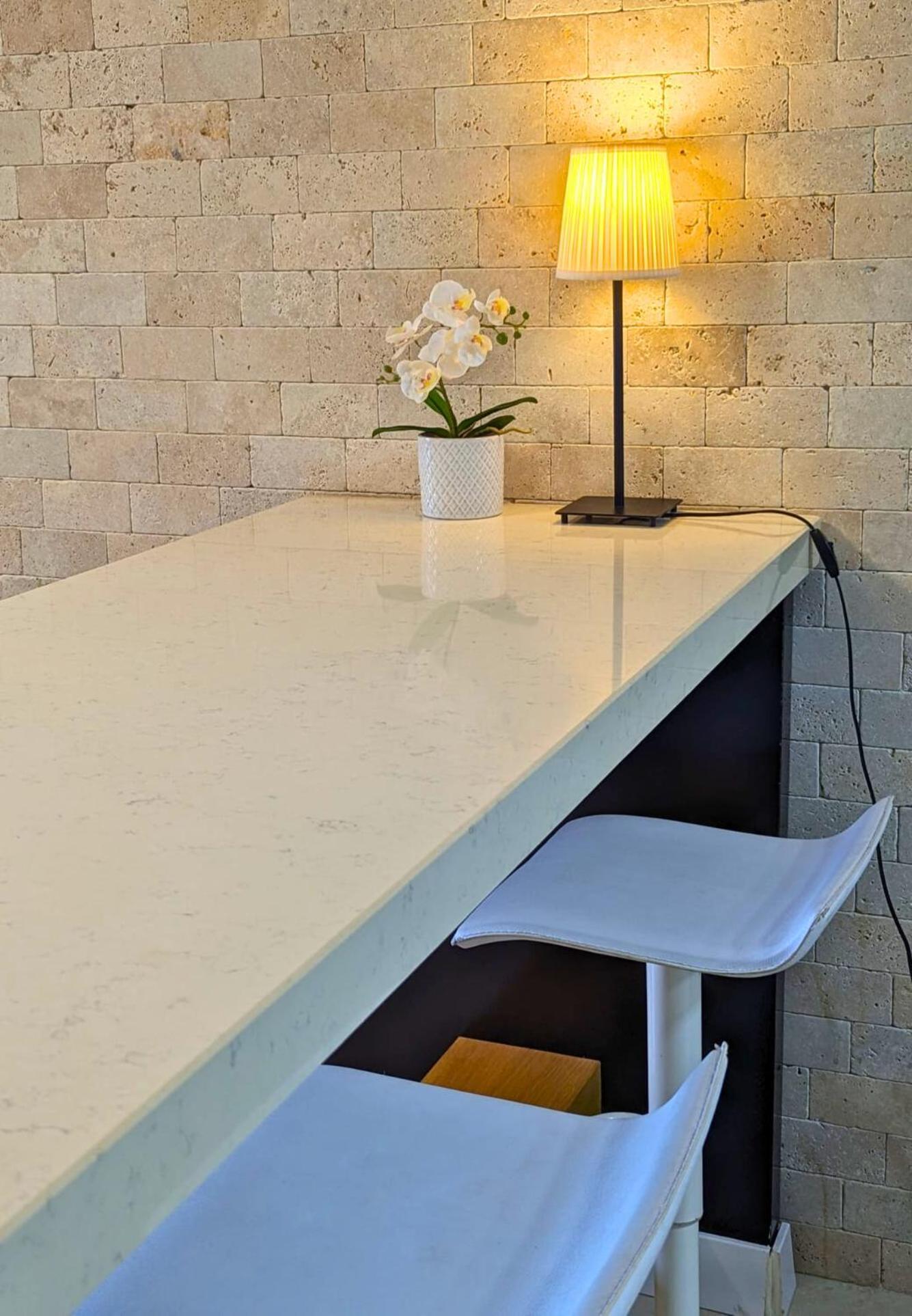 Almog Beach Apt Hotel מלון דירות אלמוג ביץ' Haifa Bagian luar foto