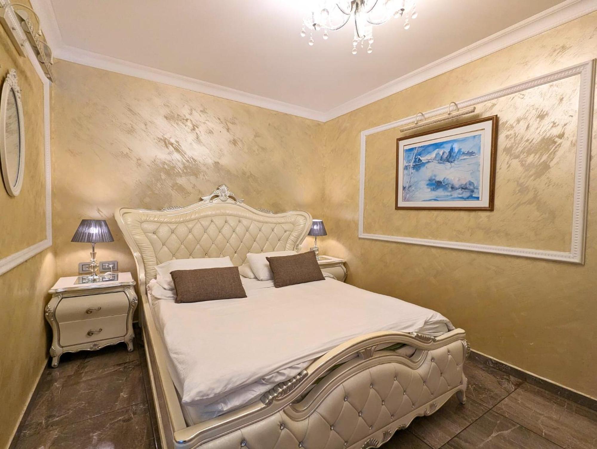 Almog Beach Apt Hotel מלון דירות אלמוג ביץ' Haifa Bagian luar foto